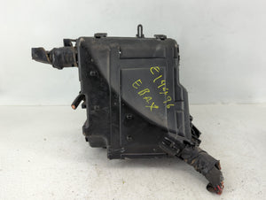 2019-2020 Hyundai Santa Fe Fusebox Fuse Box Panel Relay Module P/N:91956-S2020 Fits 2019 2020 OEM Used Auto Parts