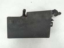 2013-2016 Ford Escape Fusebox Fuse Box Panel Relay Module P/N:AV6T-14A076-AB 21090 000 001 Fits 2013 2014 2015 2016 OEM Used Auto Parts