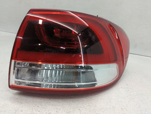 2016-2018 Kia Sorento Tail Light Assembly Passenger Right OEM P/N:R 04SM XX15 Fits 2016 2017 2018 OEM Used Auto Parts