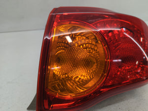 2009 Toyota Corolla Tail Light Assembly Passenger Right OEM P/N:AIP2ST 05 12-527 Fits OEM Used Auto Parts