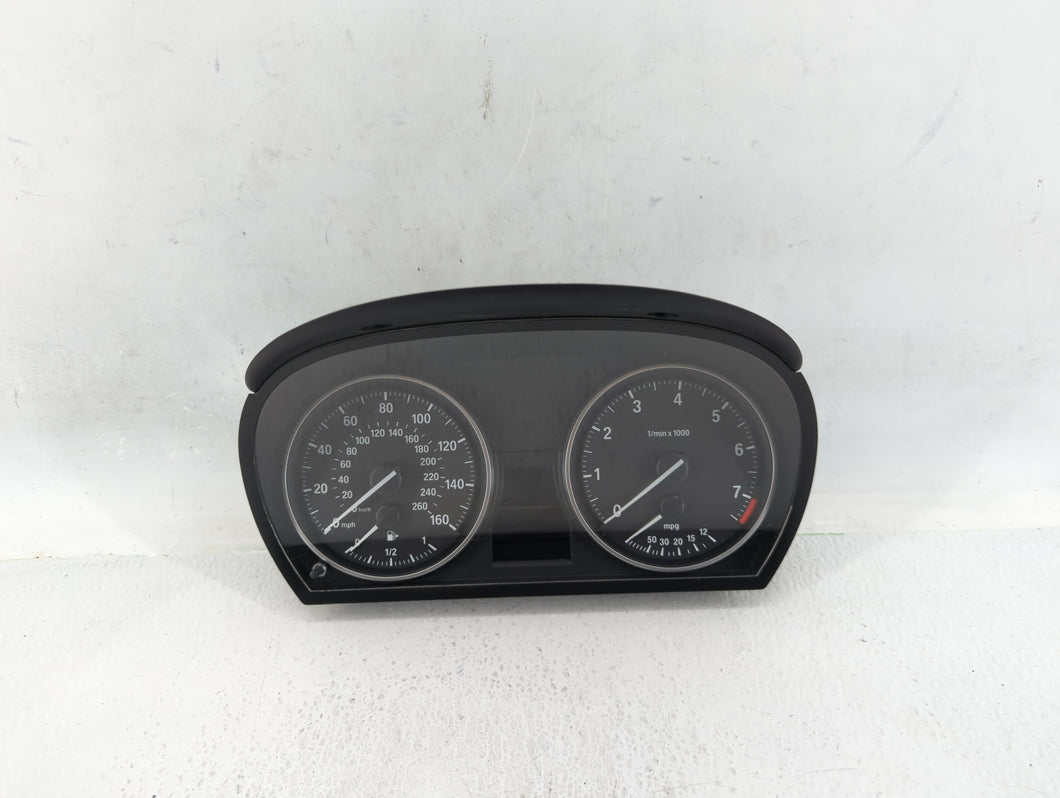 2013-2015 Bmw X1 Instrument Cluster Speedometer Gauges P/N:700 152068 9284265 Fits 2007 2008 2009 2010 2011 2012 2013 2014 2015 OEM Used Auto Parts