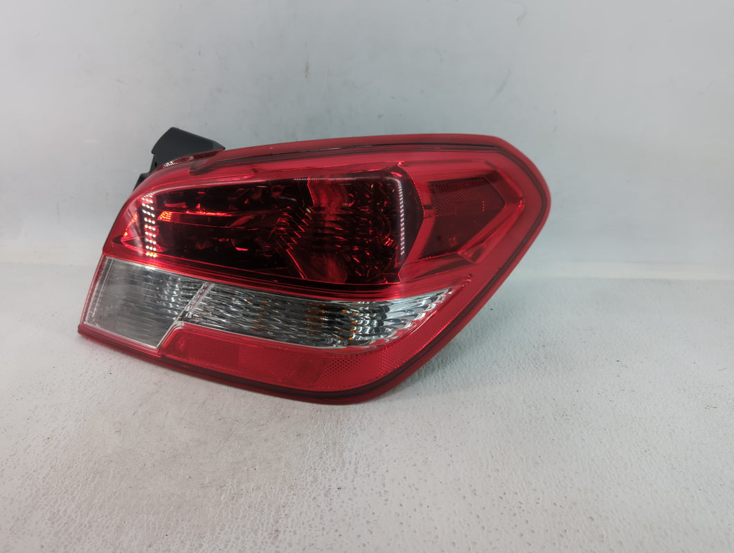 2018 Mitsubishi Mirage Tail Light Assembly Passenger Right OEM P/N:ADQ181-0000 8330B070 Fits OEM Used Auto Parts