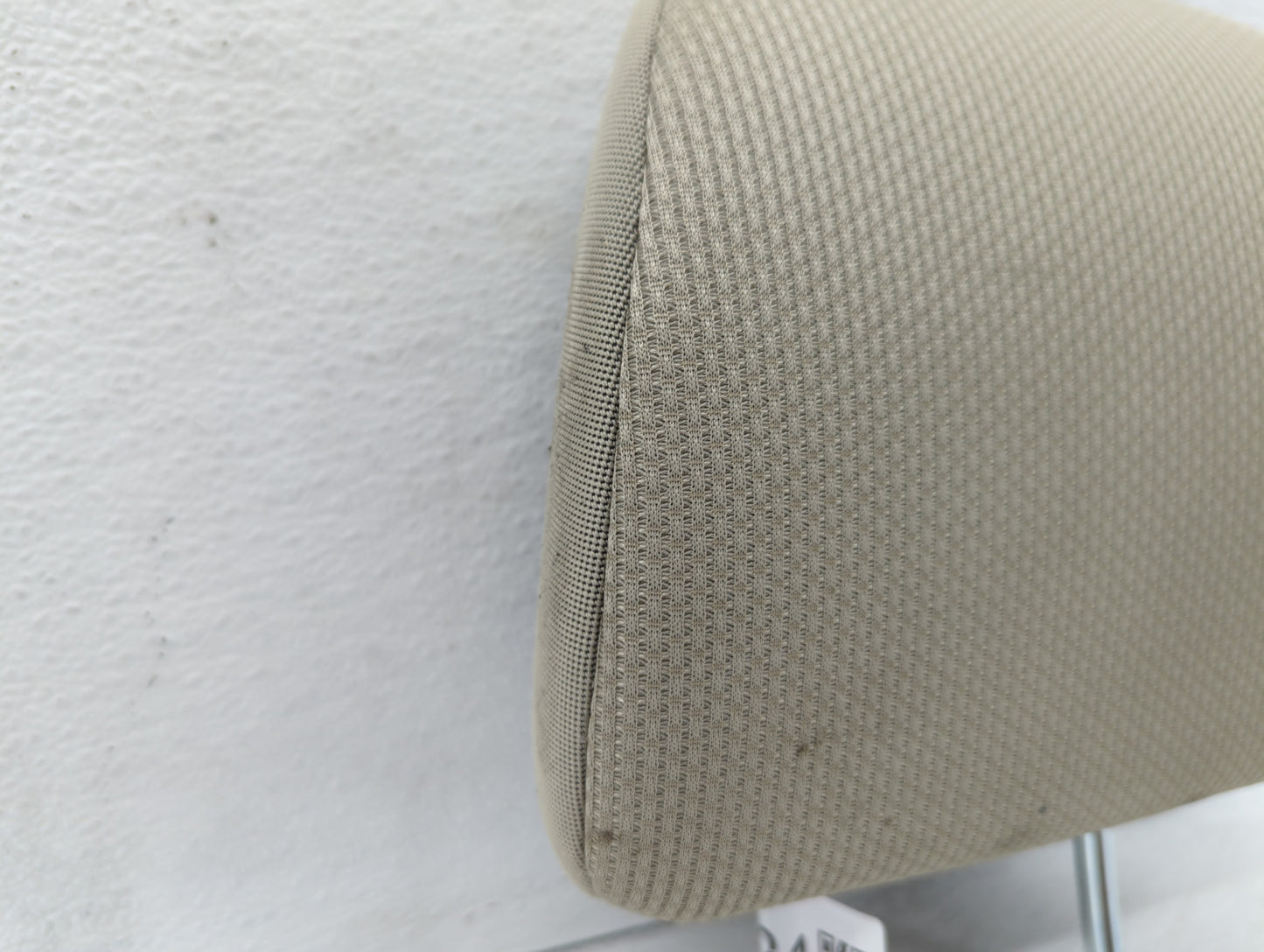2020 Subaru Impreza Headrest Head Rest Rear Seat Fits OEM Used Auto Parts - Oemusedautoparts1.com