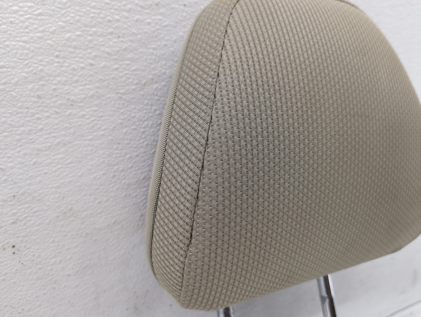 2020 Subaru Impreza Headrest Head Rest Front Driver Passenger Seat Fits OEM Used Auto Parts - Oemusedautoparts1.com