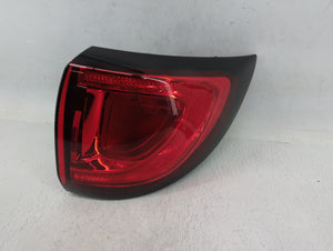 2017-2019 Chrysler Pacifica Tail Light Assembly Passenger Right OEM P/N:P68229028AD F 00H TC4 084 17 Fits OEM Used Auto Parts