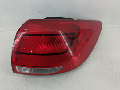 2014-2016 Kia Sportage Tail Light Assembly Passenger Right OEM P/N:92402-3W5 Fits 2014 2015 2016 OEM Used Auto Parts