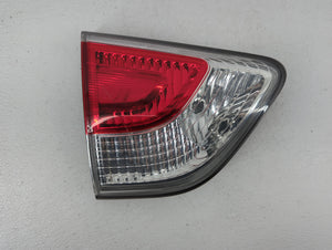 2010-2012 Mazda Cx-9 Tail Light Assembly Passenger Right OEM P/N:949 680 E1313628 Fits 2010 2011 2012 OEM Used Auto Parts