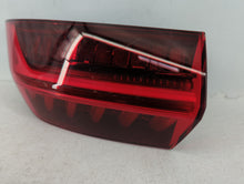 2008-2012 Jeep Liberty Tail Light Assembly Passenger Right OEM P/N:4K8 945 070 C Fits 2008 2009 2010 2011 2012 OEM Used Auto Parts