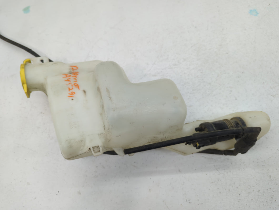 2007-2017 Jeep Patriot Windshield Washer Fluid Reservoir Bottle Oem