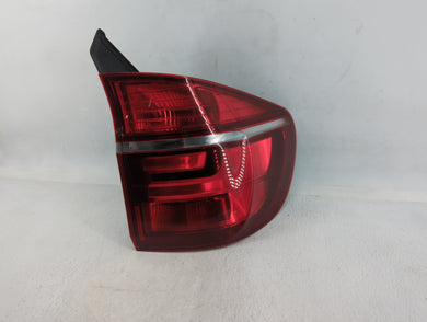 2011-2013 Bmw X5 Tail Light Assembly Passenger Right OEM P/N:7227792 F00HTB401800 Fits 2011 2012 2013 OEM Used Auto Parts