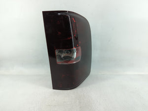 2007-2014 Chevrolet Silverado 2500 Tail Light Assembly Passenger Right OEM P/N:25958483 Fits OEM Used Auto Parts
