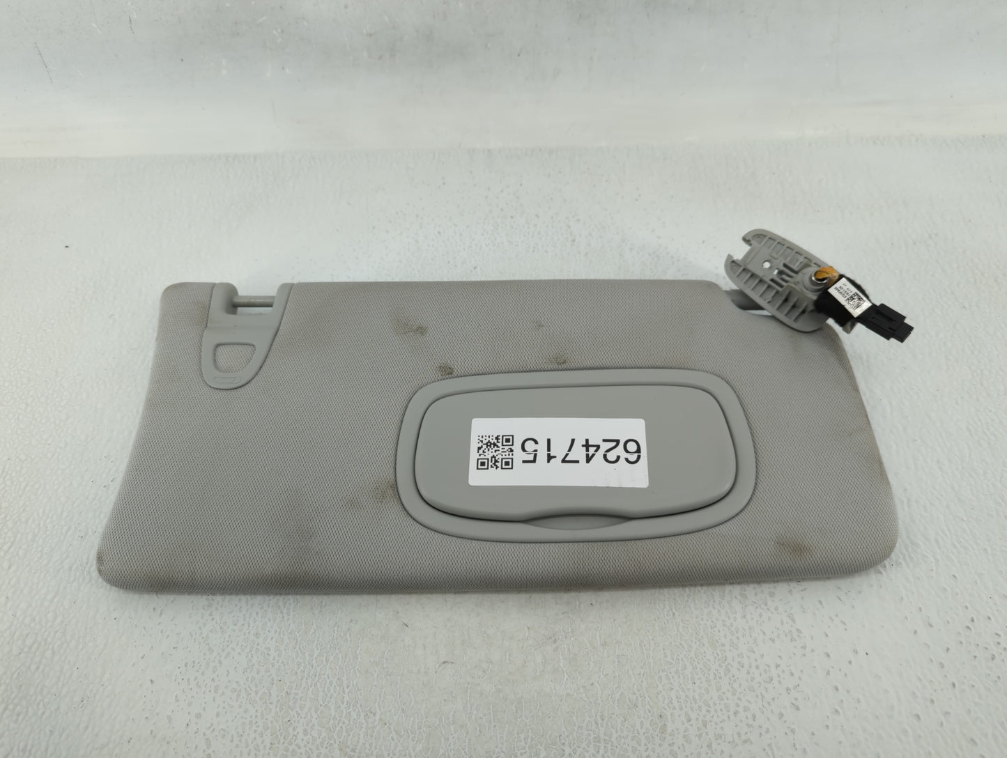 2019 Jeep Compass Sun Visor Shade Replacement Passenger Right Mirror Fits OEM Used Auto Parts - Oemusedautoparts1.com