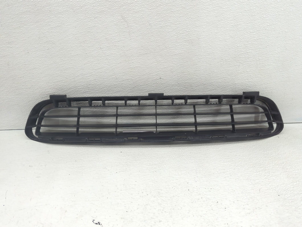 2009 Toyota Camry Front Bumper Grille Cover