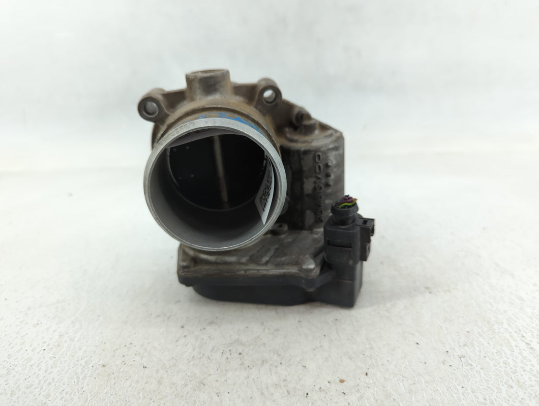 2006-2010 Volkswagen Passat Throttle Body P/N:06F 133 062 G Fits OEM Used Auto Parts