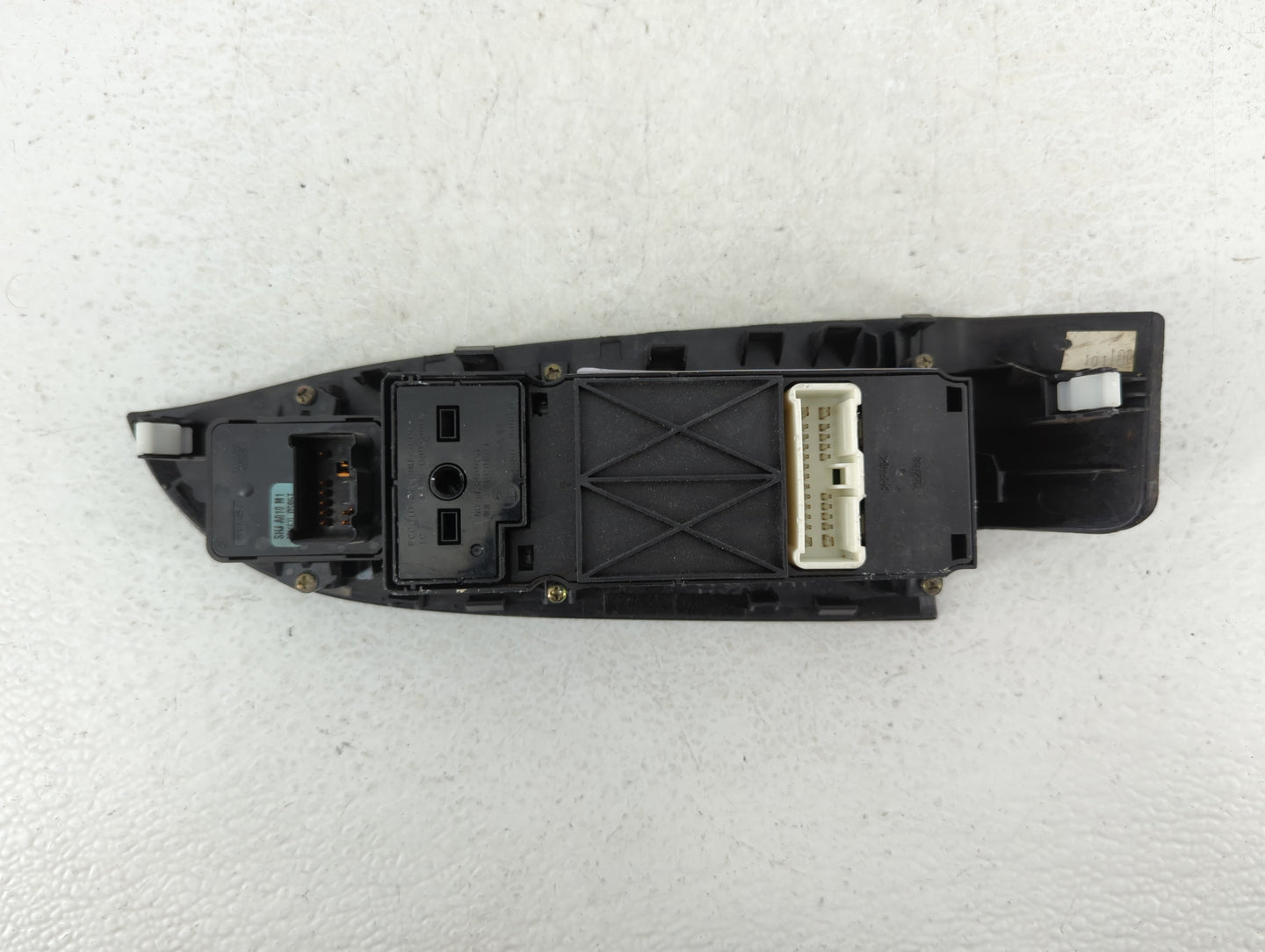 2017 Ford Escape Master Power Window Switch Replacement Driver Side Left P/N:850G-G80D380HB G8D-380H-B, 91LP0091 Fits OEM Used Auto Parts - Oemusedautoparts1.com