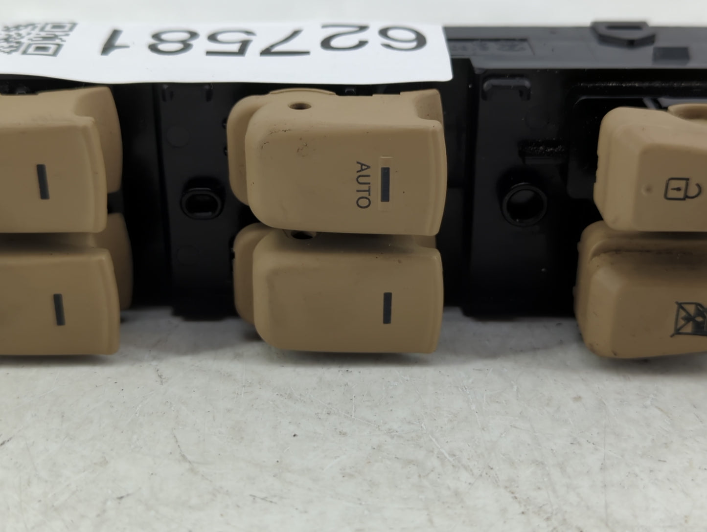 2011-2015 Hyundai Sonata Master Power Window Switch Replacement Driver Side Left P/N:202008875 Fits Fits 2011 2012 2013 2014 2015 OEM Used Auto Parts - Oemusedautoparts1.com