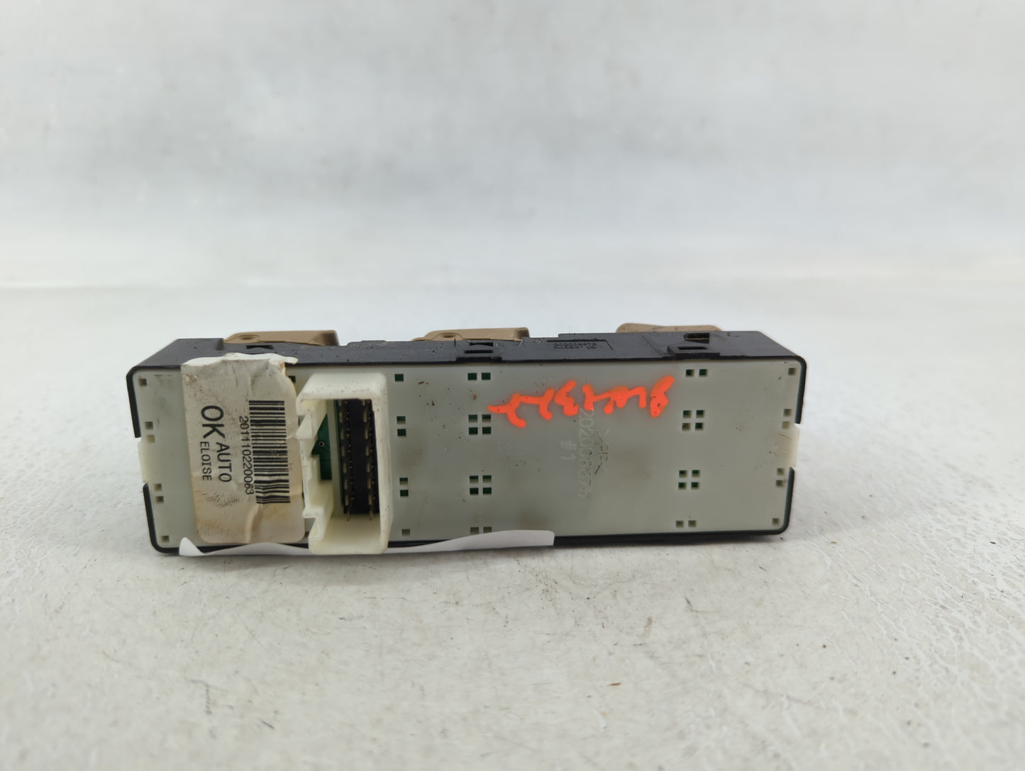 2011-2015 Hyundai Sonata Master Power Window Switch Replacement Driver Side Left P/N:202008875 Fits Fits 2011 2012 2013 2014 2015 OEM Used Auto Parts - Oemusedautoparts1.com