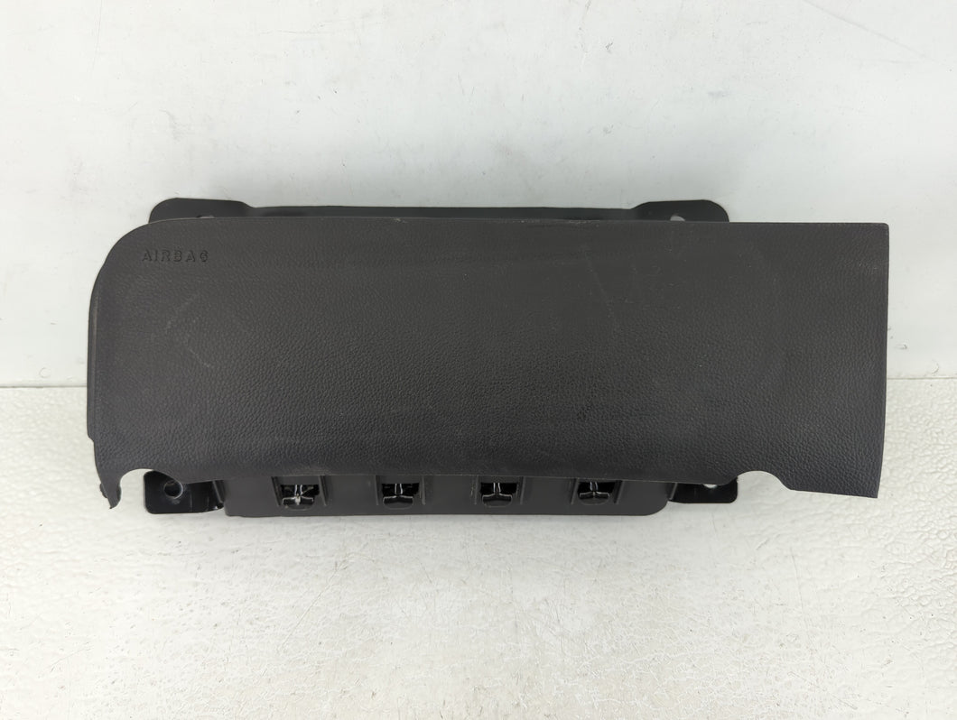 2013-2016 Chevrolet Cruze Air Bag Driver Left Knee OEM P/N:95910046 Fits 2013 2014 2015 2016 OEM Used Auto Parts