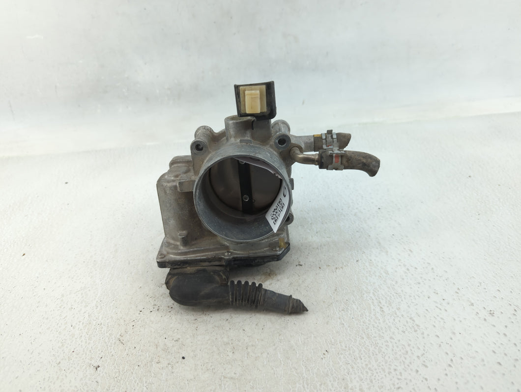 2010-2017 Toyota Camry Throttle Body P/N:22030-0V010 Fits 2009 2010 2011 2012 2013 2014 2015 2016 2017 2018 2019 OEM Used Auto Parts