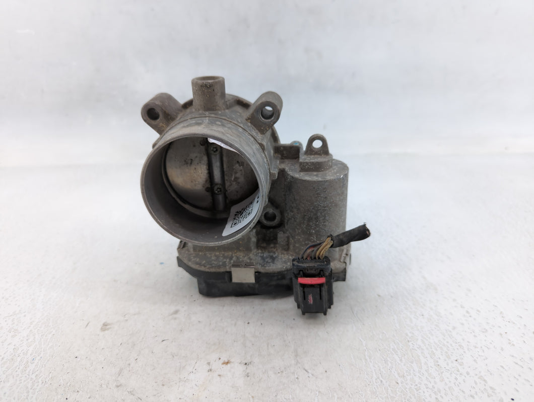 2014-2019 Jeep Cherokee Throttle Body P/N:04891970AB Fits 2014 2015 2016 2017 2018 2019 2020 2021 2022 OEM Used Auto Parts