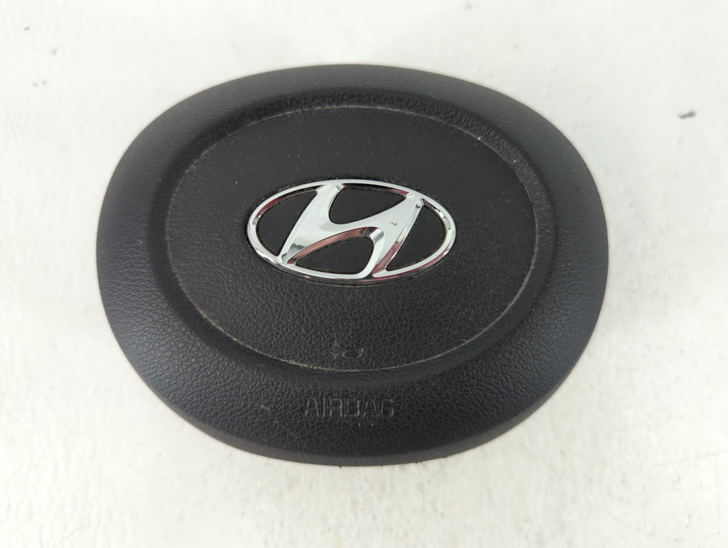 2020-2022 Hyundai Sonata Air Bag Driver Left Steering Wheel Mounted P/N:DFM3157B7971 Fits Fits 2020 2021 2022 OEM Used Auto Parts