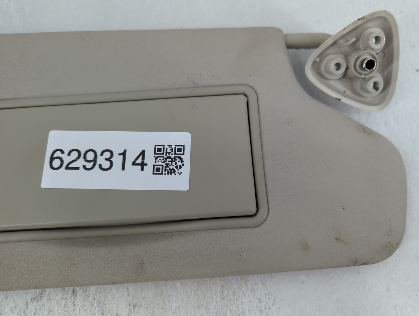 2018 Dodge Journey Sun Visor Shade Replacement Passenger Right Mirror Fits OEM Used Auto Parts - Oemusedautoparts1.com