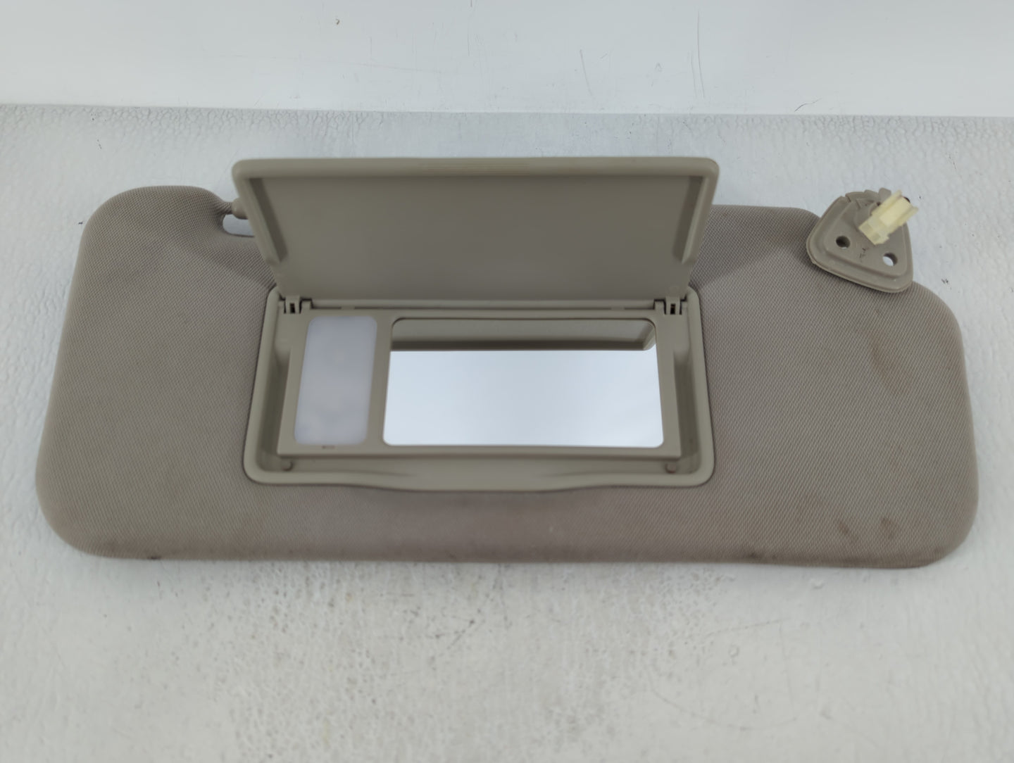 2009-2014 Nissan Murano Sun Visor Shade Replacement Passenger Right Mirror Fits 2009 2010 2011 2012 2013 2014 OEM Used Auto Parts - Oemusedautoparts1.com