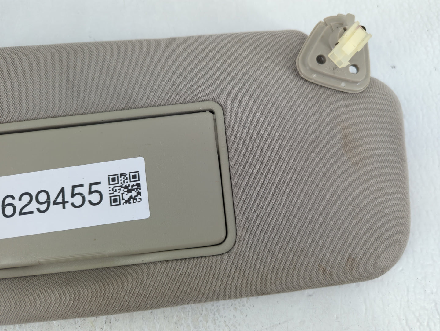 2009-2014 Nissan Murano Sun Visor Shade Replacement Passenger Right Mirror Fits 2009 2010 2011 2012 2013 2014 OEM Used Auto Parts - Oemusedautoparts1.com