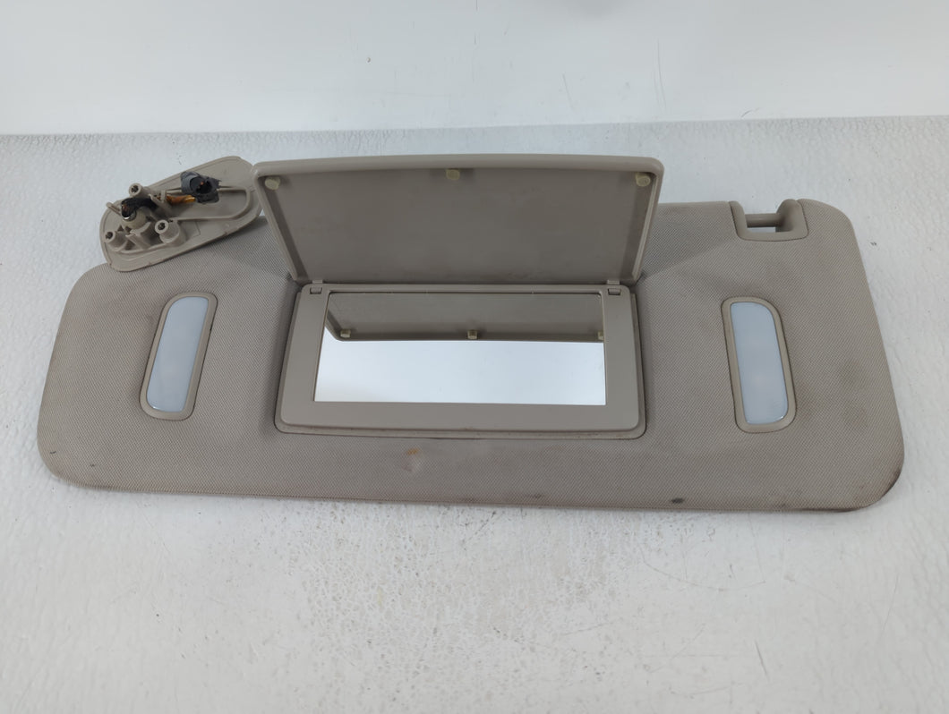 2007-2013 Gmc Sierra 1500 Sun Visor Shade Replacement Passenger Right Mirror Fits 2007 2008 2009 2010 2011 2012 2013 2014 OEM Used Auto Parts