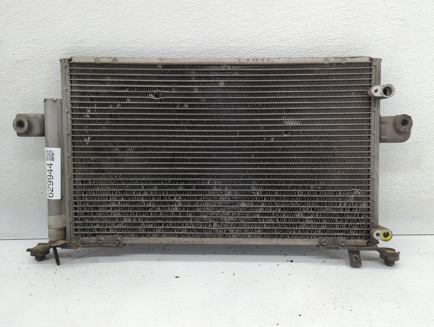 2001 Mazda Miata Engine Cooling Radiator Condenser Black - Oemusedautoparts1.com