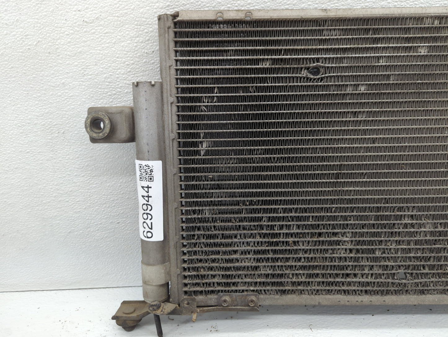 2001 Mazda Miata Engine Cooling Radiator Condenser Black - Oemusedautoparts1.com