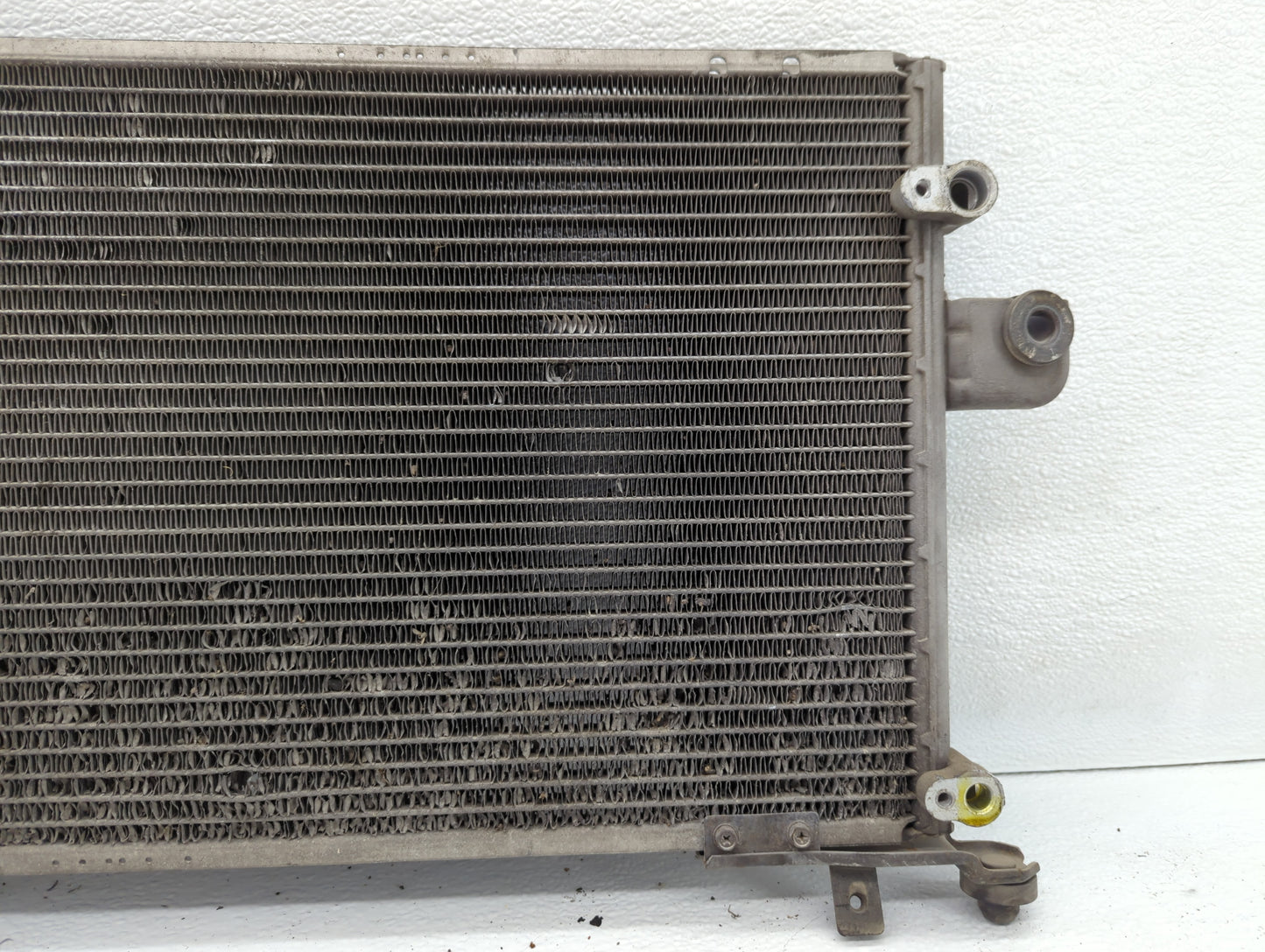 2001 Mazda Miata Engine Cooling Radiator Condenser Black - Oemusedautoparts1.com