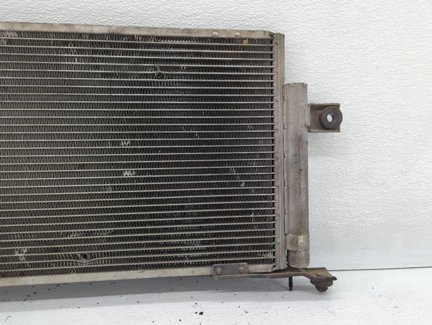 2001 Mazda Miata Engine Cooling Radiator Condenser Black - Oemusedautoparts1.com