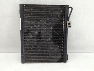 2003-2005 Dodge Ram 1500 Engine Cooling Radiator Condenser Black