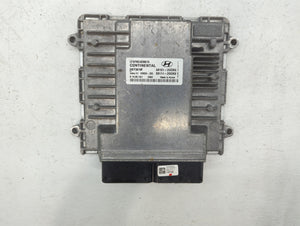 2015-2017 Hyundai Sonata PCM Engine Control Computer ECU ECM PCU OEM P/N:39111-2GGK0 39101-2GGK0 Fits Fits 2015 2016 2017 OEM Used Auto Parts