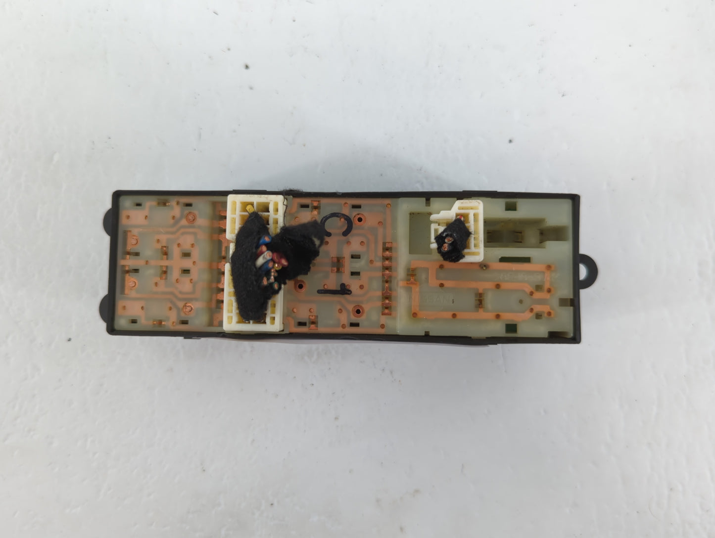 2004-2008 Nissan Maxima Master Power Window Switch Replacement Driver Side Left P/N:25401-7Y000 Fits OEM Used Auto Parts - Oemusedautoparts1.com