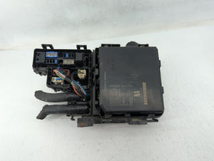 2014-2016 Nissan Rogue Fusebox Fuse Box Panel Relay Module P/N:284B7 4CE0A Fits 2014 2015 2016 OEM Used Auto Parts