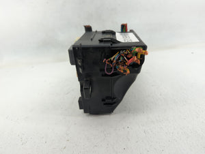 2013-2016 Ford Escape Fusebox Fuse Box Panel Relay Module P/N:AV6T-14A067-AC Fits 2013 2014 2015 2016 OEM Used Auto Parts