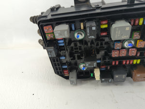 2018-2022 Chevrolet Equinox Fusebox Fuse Box Panel Relay Module P/N:23246682 Fits 2018 2019 2020 2021 2022 OEM Used Auto Parts