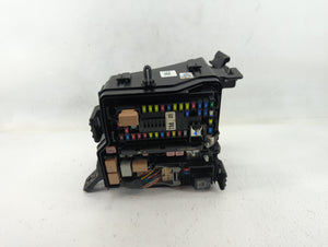 2019-2020 Hyundai Santa Fe Fusebox Fuse Box Panel Relay Module P/N:9120082400TA Fits 2019 2020 OEM Used Auto Parts