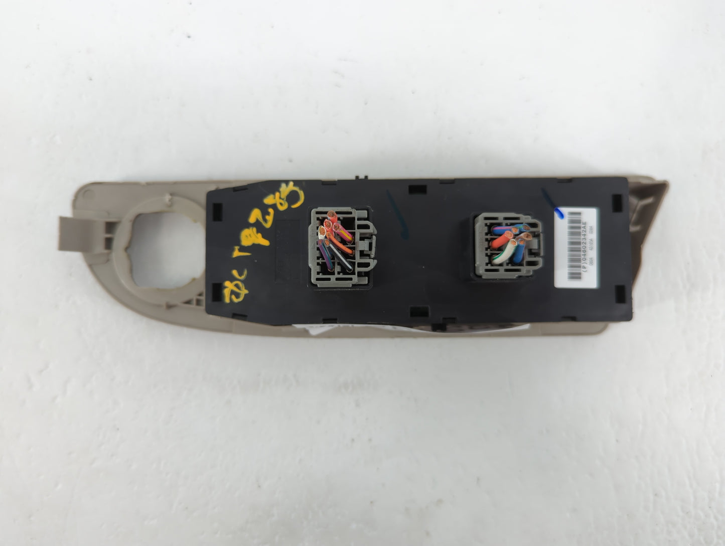 2004 Dodge Durango Master Power Window Switch Replacement Driver Side Left P/N:5JD871D5AD P04602735AA, 04602342AE, 04602342AF Fits OEM Used Auto Parts - Oemusedautoparts1.com