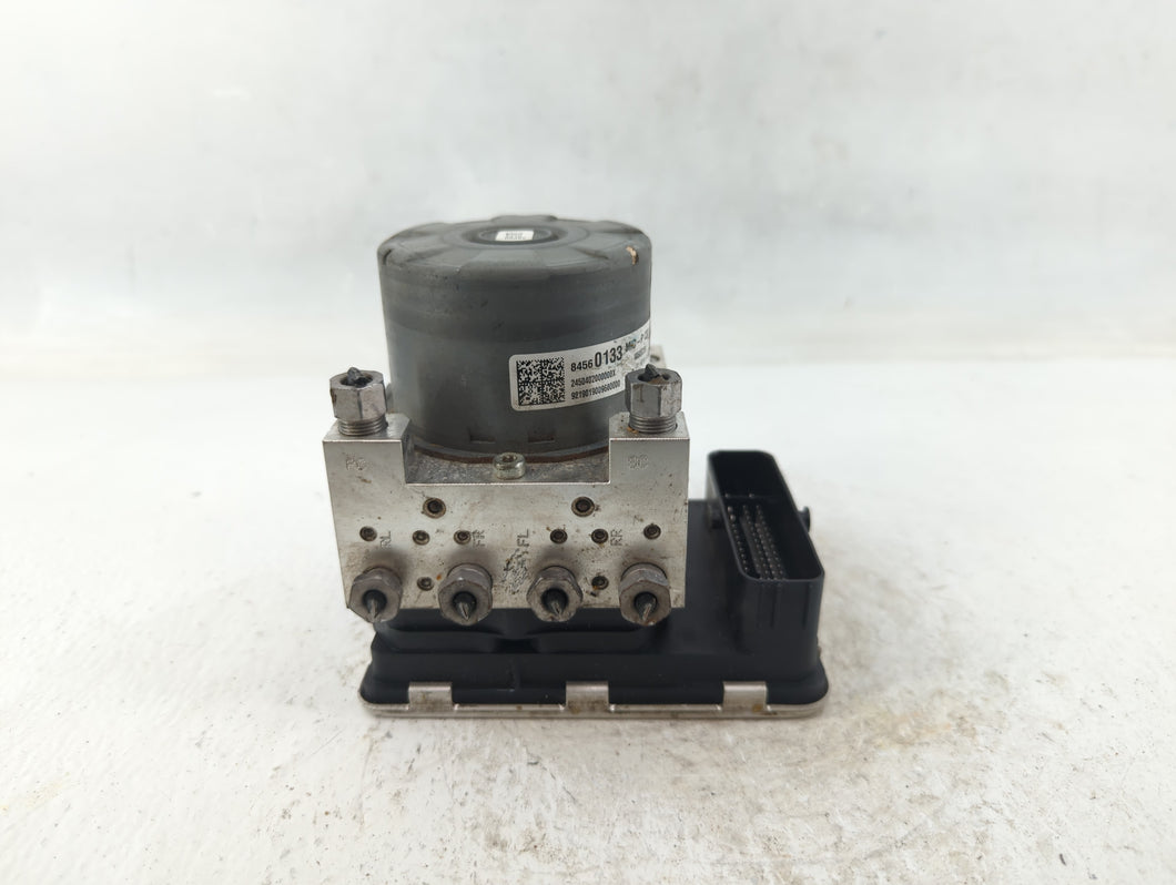 2018-2019 Chevrolet Equinox ABS Pump Control Module Replacement P/N:84560133 Fits Fits 2018 2019 2020 2021 OEM Used Auto Parts