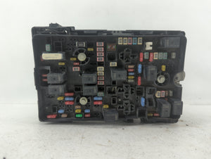 2020-2022 Chrysler Voyager Fusebox Fuse Box Panel Relay Module P/N:6351-3382 6351-4041 Fits 2020 2021 2022 OEM Used Auto Parts