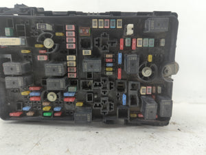 2020-2022 Chrysler Voyager Fusebox Fuse Box Panel Relay Module P/N:6351-3382 6351-4041 Fits 2020 2021 2022 OEM Used Auto Parts