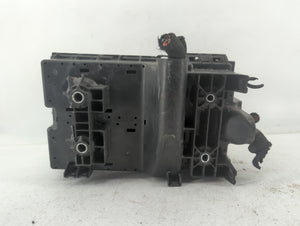 2020-2022 Chrysler Voyager Fusebox Fuse Box Panel Relay Module P/N:6351-3382 6351-4041 Fits 2020 2021 2022 OEM Used Auto Parts