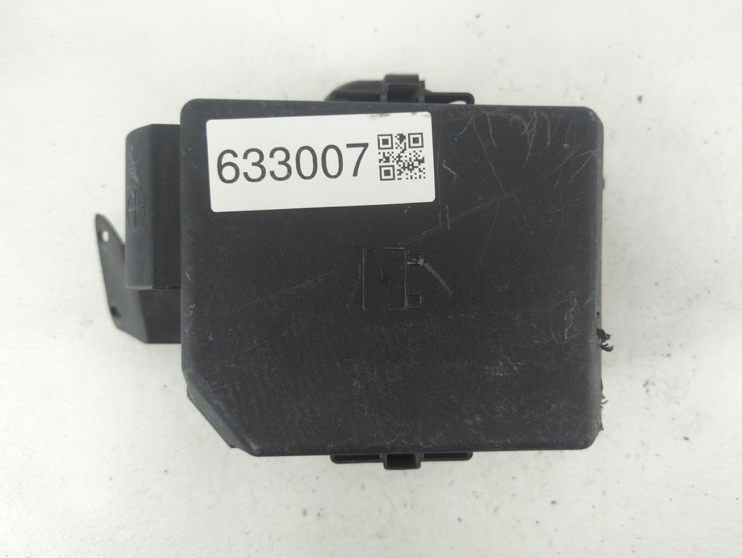 2008-2011 Chevrolet Impala Fusebox Fuse Box Panel Relay Module P/N:13729154-01 Fits 2008 2009 2010 2011 OEM Used Auto Parts