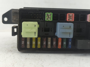 2010-2011 Mini Cooper Fusebox Fuse Box Panel Relay Module P/N:9213372-01 Fits 2010 2011 OEM Used Auto Parts