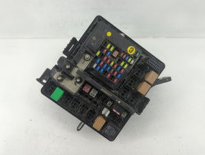 2016-2018 Hyundai Tucson Fusebox Fuse Box Panel Relay Module P/N:D3152 91422Y015 Fits 2016 2017 2018 OEM Used Auto Parts