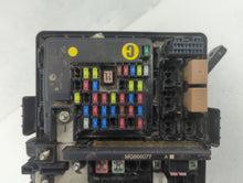 2016-2018 Hyundai Tucson Fusebox Fuse Box Panel Relay Module P/N:D3152 91422Y015 Fits 2016 2017 2018 OEM Used Auto Parts