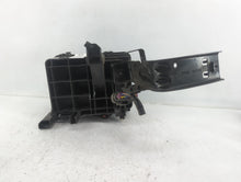 2010 Chevrolet Equinox Fusebox Fuse Box Panel Relay Module P/N:20848336 02 Fits OEM Used Auto Parts